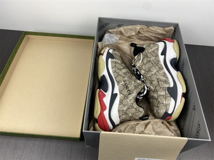 BLCG Sneaker Triple.s.Gomma 681066 ULZ10 9795
