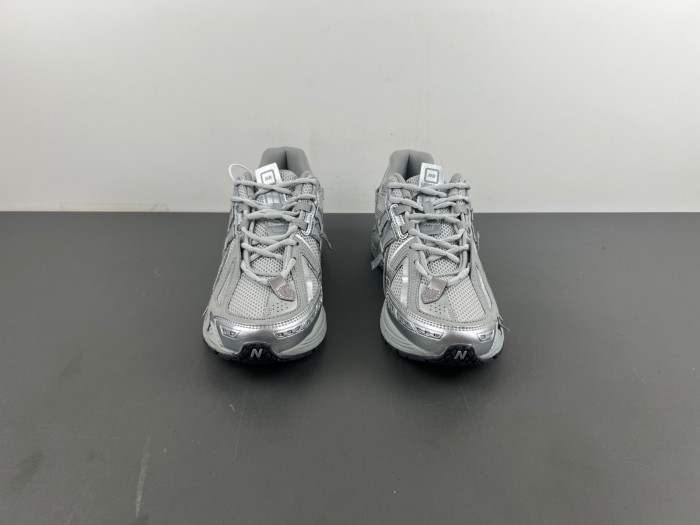 N3W BLANCE 1906A Concrete Silver Metallic M1906AG