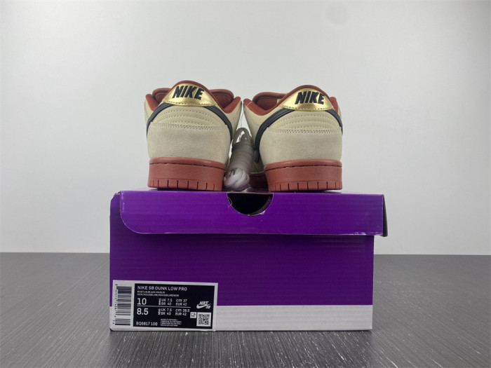 Nike SB Dunk Low Pro Hennessy BQ6817-100