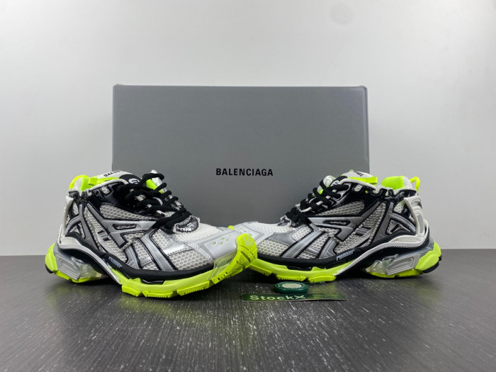 BLCG PHANTOM SNEAKER 477403 W3RBP 1083