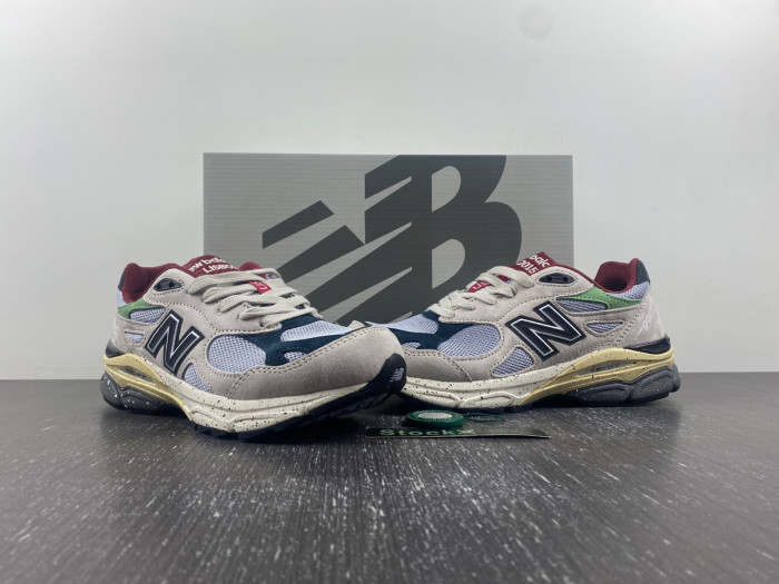 N3W BLANCE SNEAKER M990AG3
