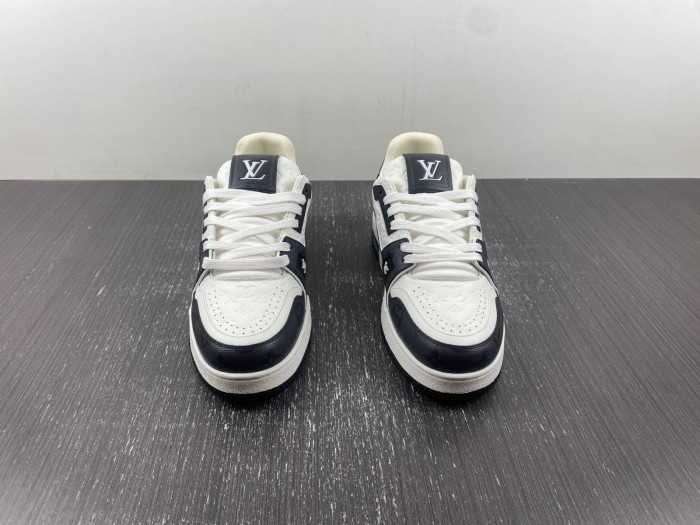 D00G7 Lou1su1tt SNEAKER LOW