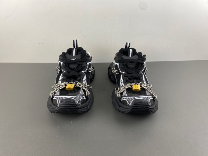 BLCG 3XL SNEAKER 825622 W3XPL 0120