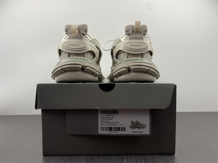 BLCG Track Trainer White 542023 W3FE4 9697