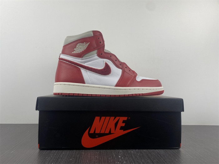 AIR JORDAN 1 HIGH OG “NEWSTALGIA” DJ4891-061