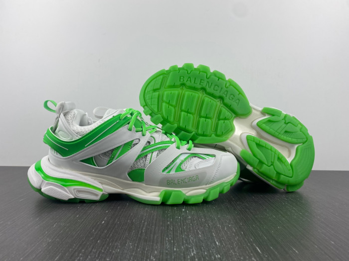 BLCG Track Trainer white green glow 542023 W3RL1 9035
