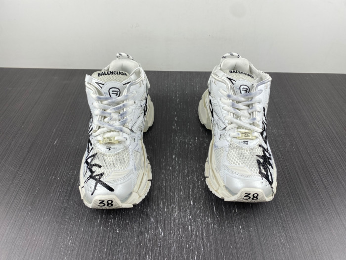 BLCG PHANTOM SNEAKER 677402 W3RBQ 9010