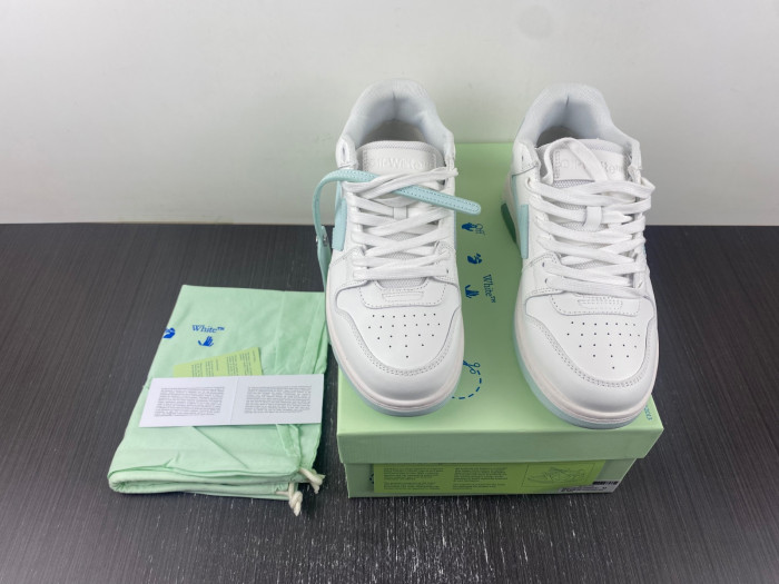 OFW SNEAKER