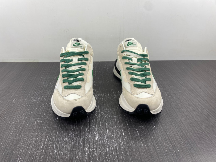 Nike Sacai x VaporWaffle “Tour Yellow ”DD1875-102
