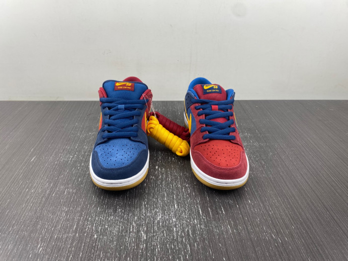 Nike SB Dunk Low Barcelona DJ0606-400