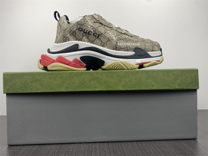 BLCG Sneaker Triple.s.Gomma 681066 ULZ10 9795