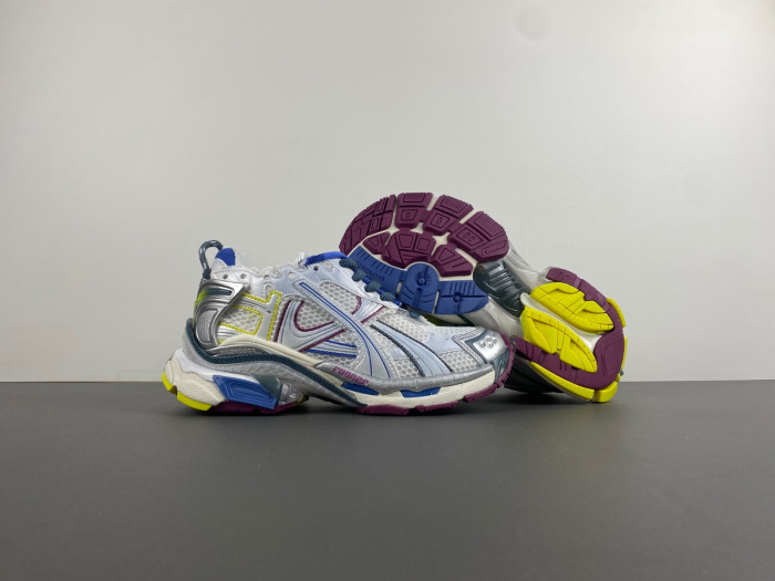 BLCG PHANTOM SNEAKER 772774-W3RNY-0328