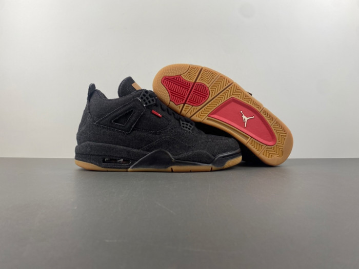 Air Jordan 4 Retro Levi