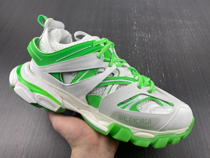 BLCG Track Trainer white green glow 542023 W3RL1 9035