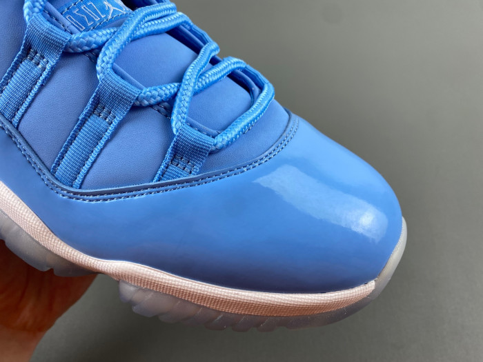Air Jordan Ultimate Gift of Flight (11/29) 717602-900