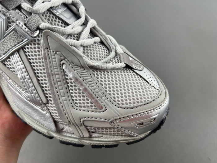 N3W BLANCE 1906A Concrete Silver Metallic M1906AG