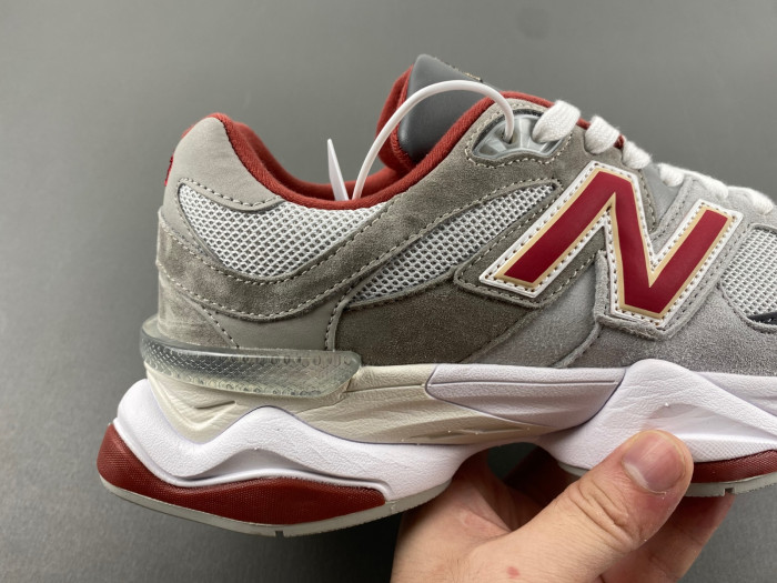 N3W BLANCE 9060 Boston College U9060EGL