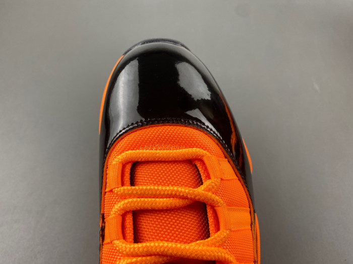 Air Jordan 11 Retro "Black Orange" CT8012-800