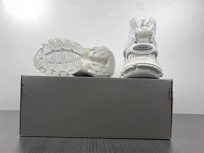 BLCG SNEAKER TESS 3.0 HIGH TOP WHITE 654866 W3CP1 1021