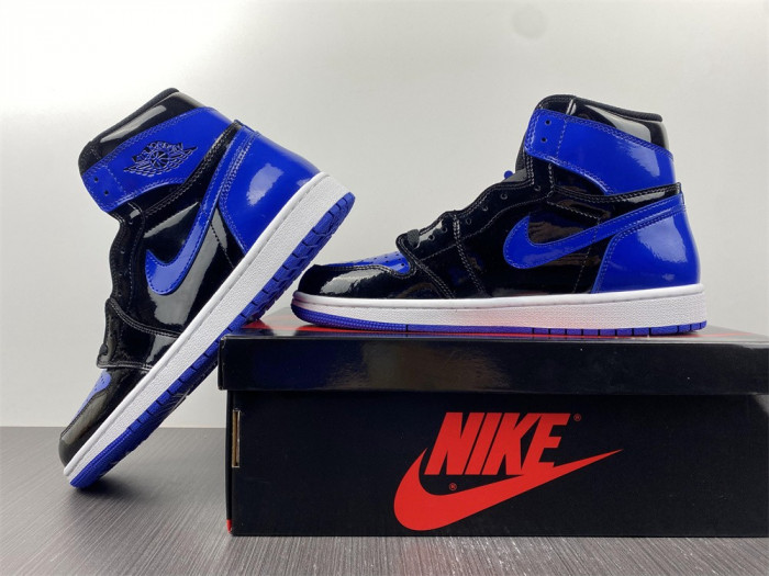 AIR JORDAN 1 HIGH OG “PATENT ROYAL”