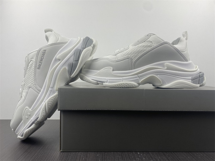 BLCG Sneaker Triple.s.Gomma white grey 536737 W2F54 1200