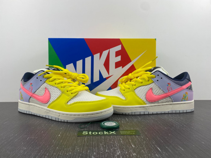 Nike SB Dunk Low Be True DX5933-900