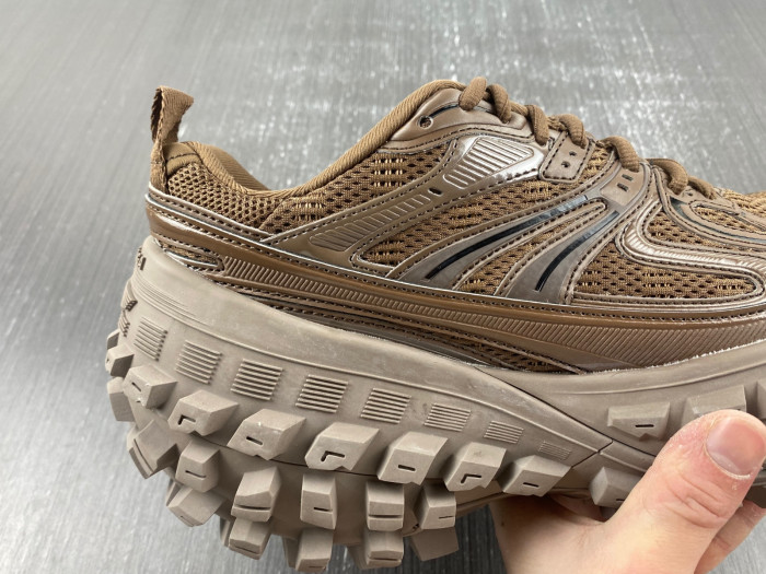 BLCG DEFENDER RUBBER PLATFORM SNEAKERS 685613 W2RB5 2408
