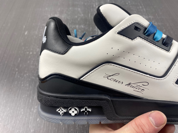 D00G7 Lou1su1tt SNEAKER LOW