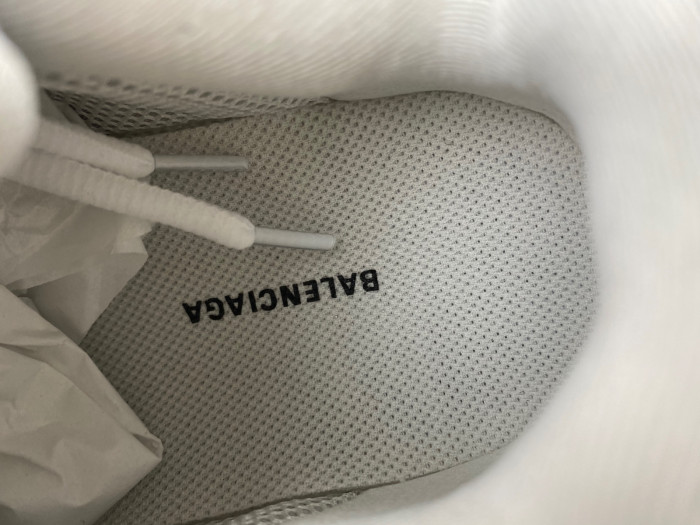 BLCG Track Trainer White Silver 542436 W5CB2 0609