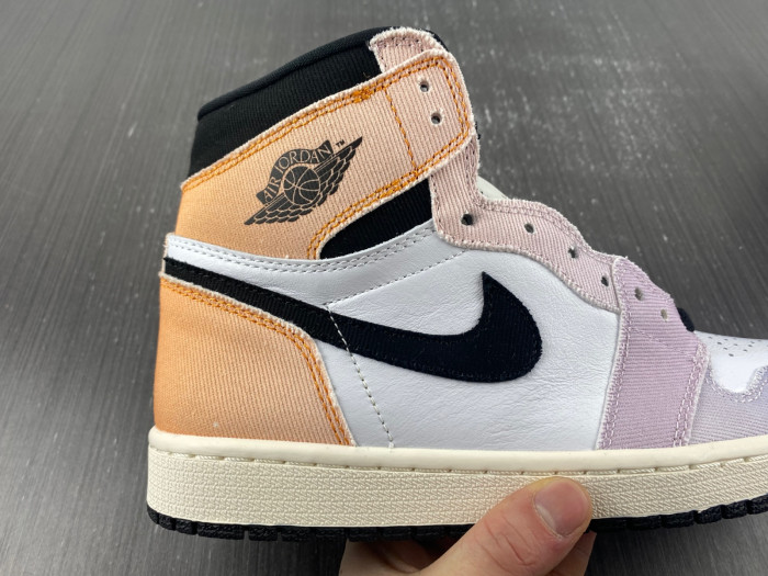 Air Jordan 1 Retro High OG Skyline DX0054-805