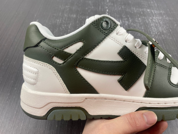 OFW SNEAKER