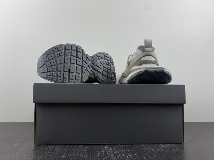 BLCG 3XL 230 SNEAKER 759692 W3XLH 1212