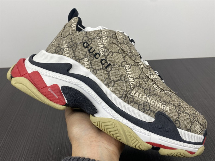 BLCG Sneaker Triple.s.Gomma 681066 ULZ10 9795