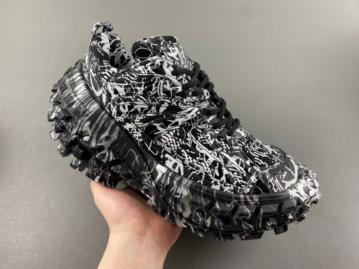 BLCG DEFENDER RUBBER PLATFORM SNEAKERS 685613-W2RG1 9015