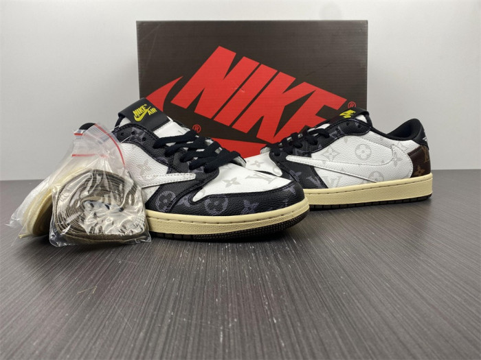 AIR JORDAN 1 RETRO HIGH OG SP CM7866-126