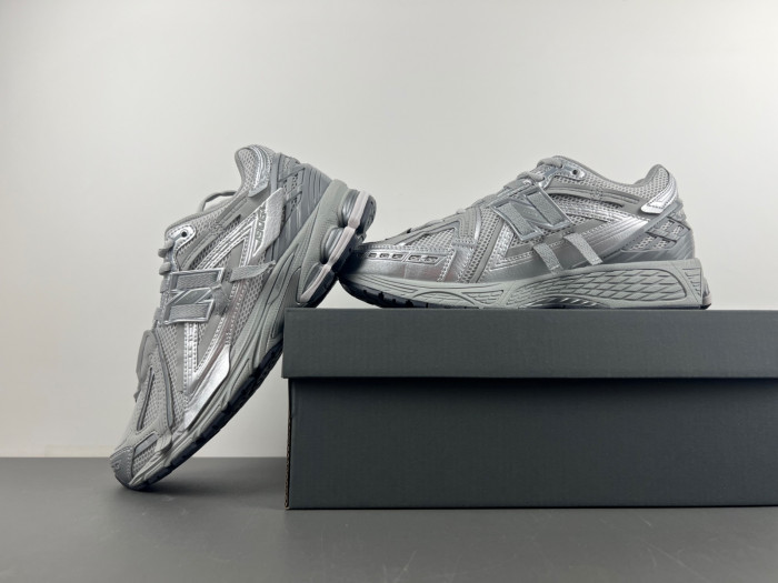 N3W BLANCE 1906A Concrete Silver Metallic M1906AG