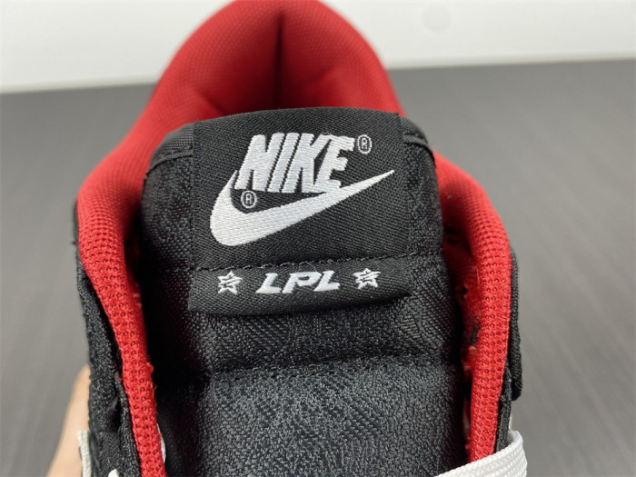 Nike Dunk Low LPL League of Legends DO2327-011