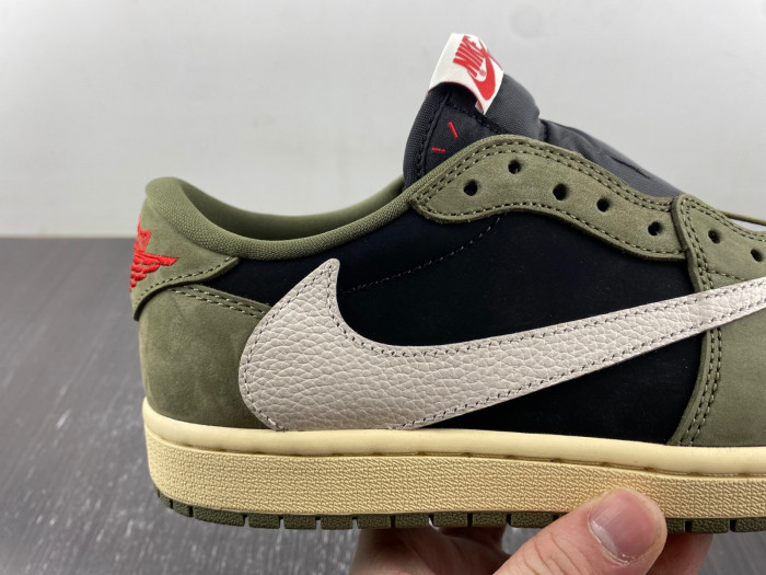 TRAVIS SCOTT X AIR JORDAN 1 LOW OG “BLACK OLIVE”DM7866-002