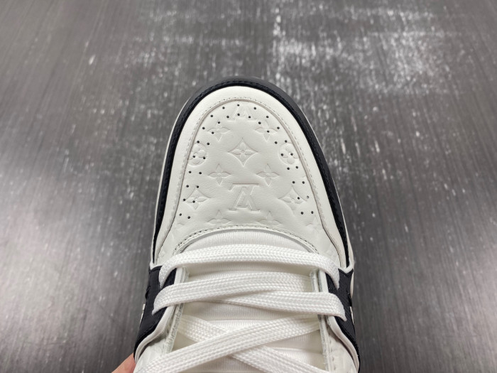 D00G7 Lou1su1tt SNEAKER LOW