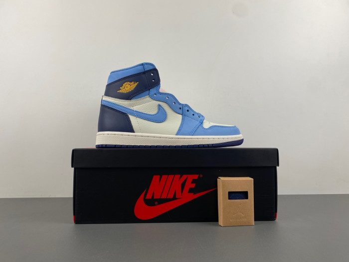 Air Jordan 1 High OG First in Flight (Women