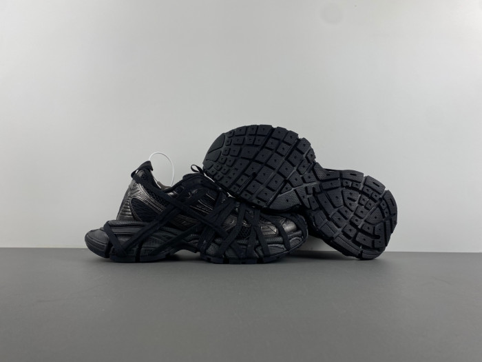 BLCG PHANTOM SNEAKER 778698 W3XLL 0126