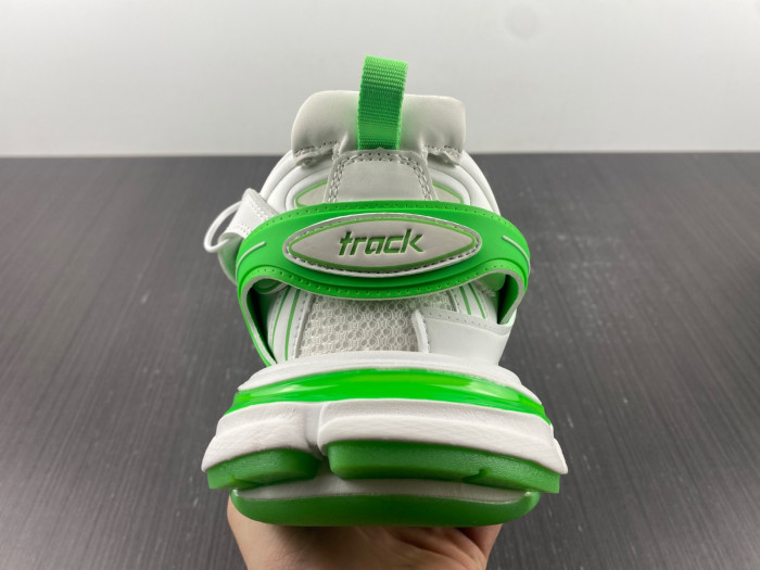 BLCG Track Trainer white green glow 542023 W3RL1 9035