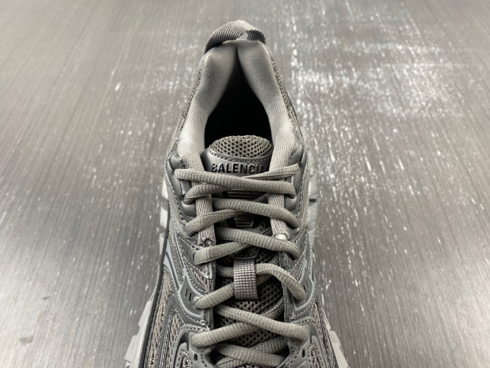 BLCG DEFENDER RUBBER PLATFORM SNEAKERS 685613 W2RA6 3000