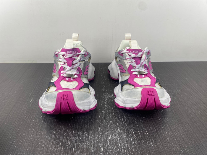 BLCG Track Trainer 784341 W2MV6 0310