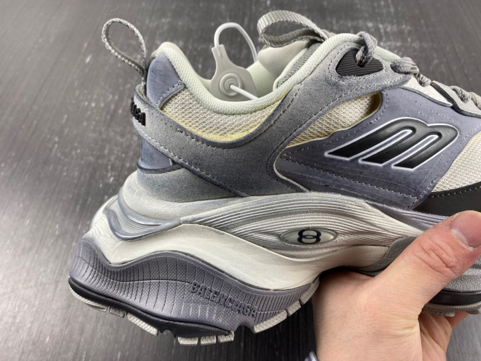 BLCG Track Trainer 784341 W2MV9 0223