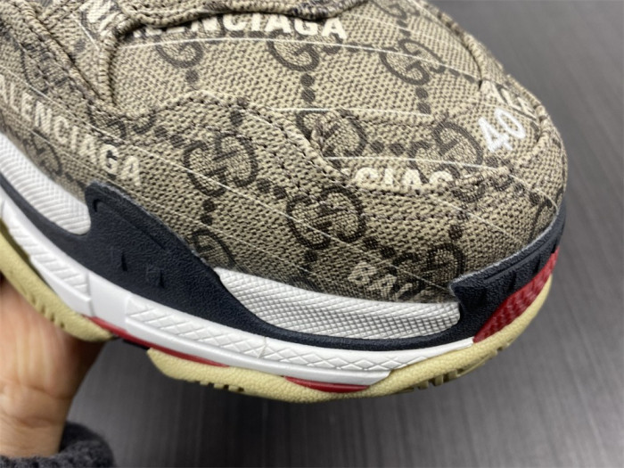 BLCG Sneaker Triple.s.Gomma 681066 ULZ10 9795