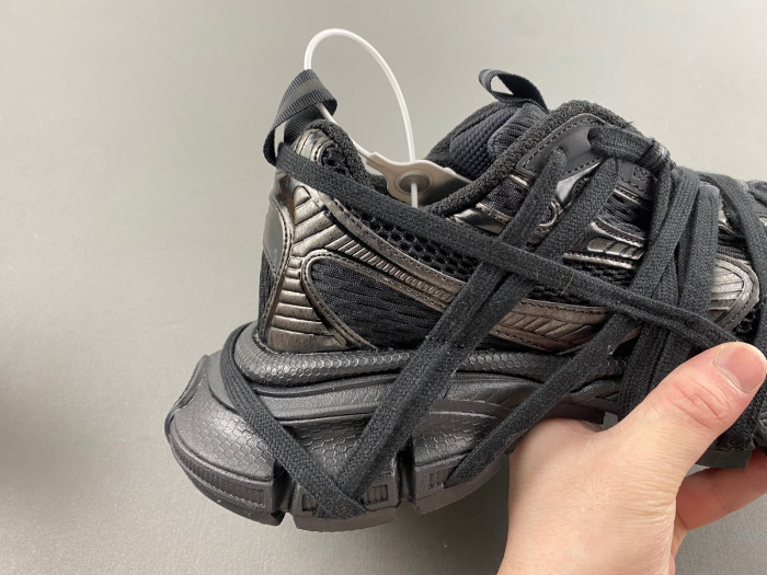 BLCG PHANTOM SNEAKER 778698 W3XLL 0126