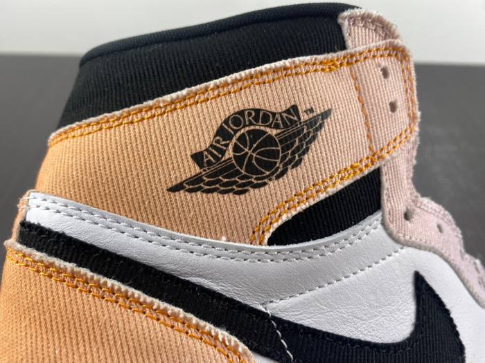 Air Jordan 1 Retro High OG Skyline DX0054-805