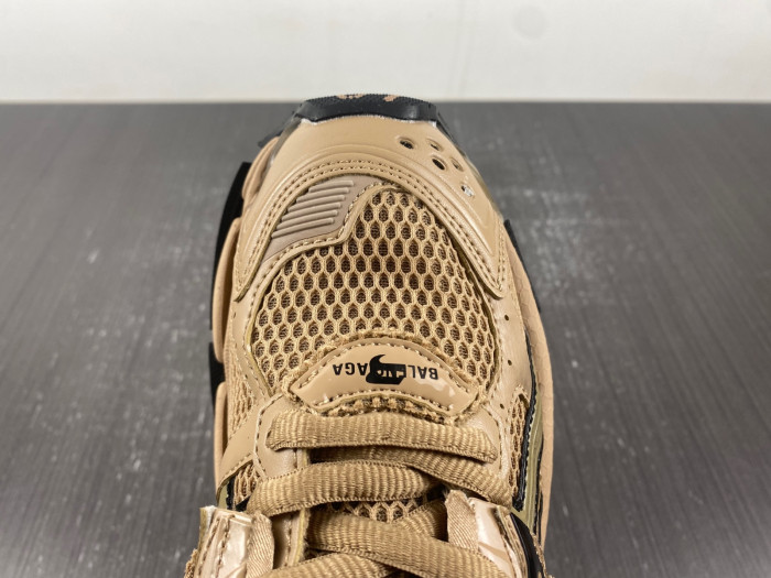 BLCG PHANTOM SNEAKER 677403 W2RA5 0126