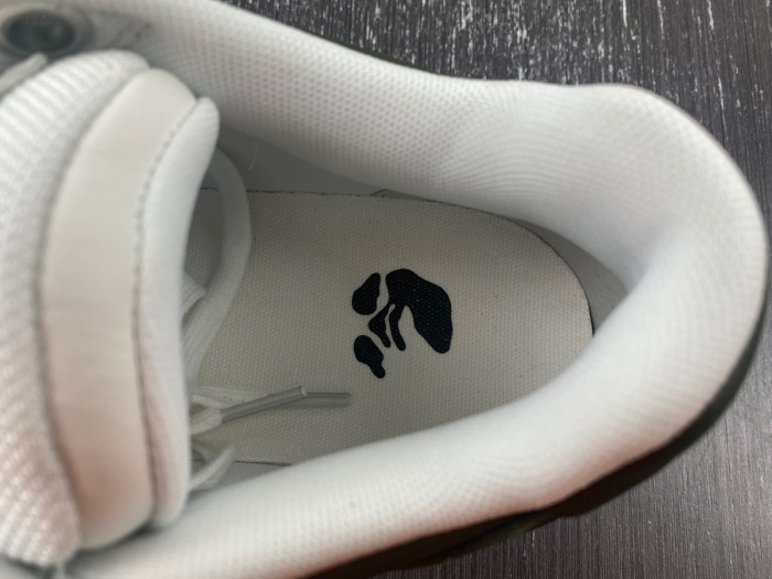 OFW SNEAKER